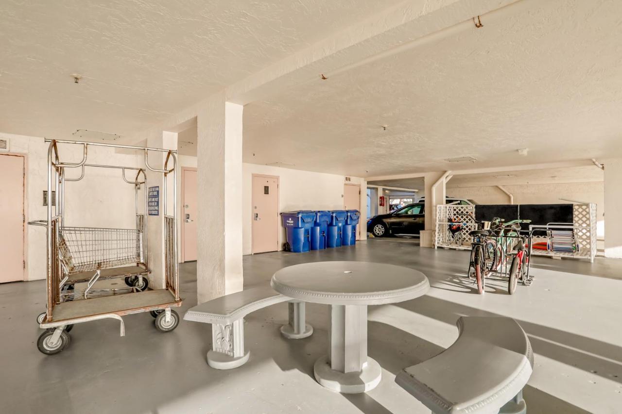 Sea Breeze 705 Apartment St. Pete Beach